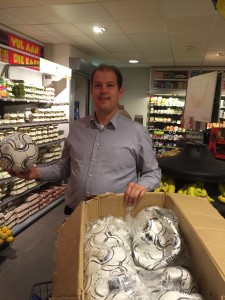 Elbert van den Doel, bedrijfsleider van de Plus in Veldhuizen
